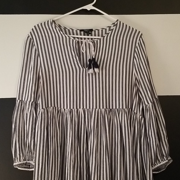 Forever 21 Dress - Picture 3 of 3